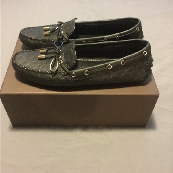 ❌SOLD❌Louis Vuitton GLORIA FLAT LOAFER size 9.5 - Picture 3 of 5